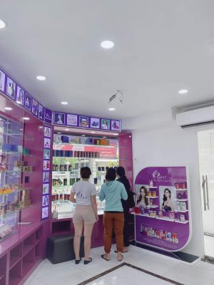 77 Đường 3 Tháng 2 Quận 10 Showroom Nước Hoa Diễn Viên Minh Luân 6 Showroom Nước Hoa Charme 2025