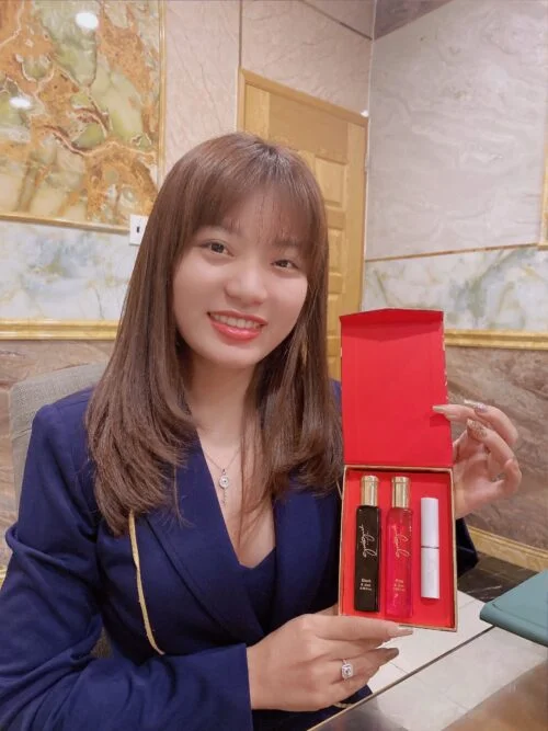 Set Nước Hoa Và Son Good Charme 2025